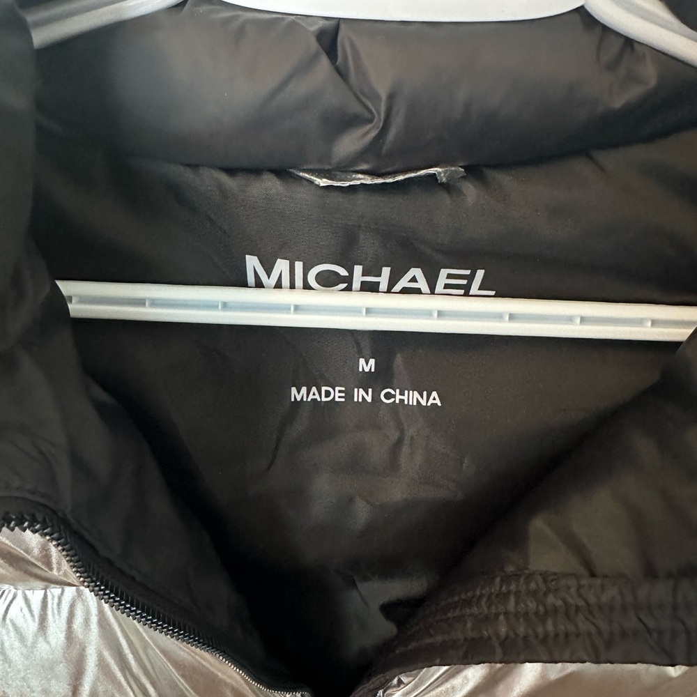 Michael Kors Silver Puffer Vest - Picture 3 of 4